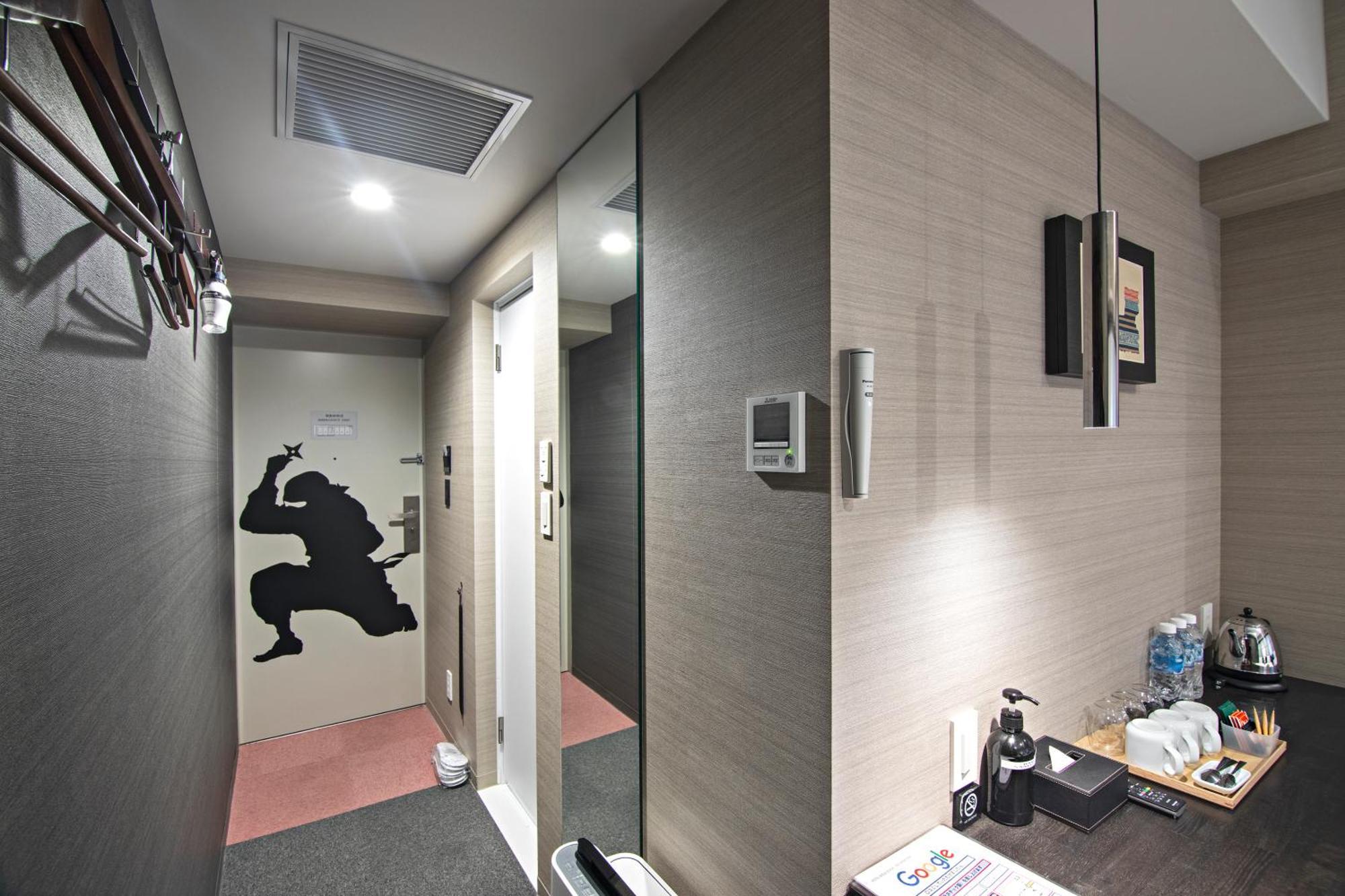 Hotel Ninja Black Киото Экстерьер фото